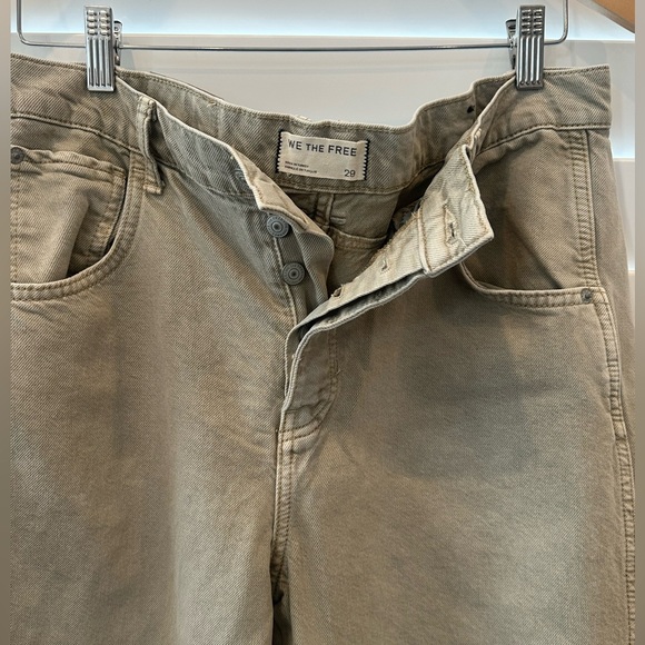 We The Free Mid Rise Barrel Jeans Size 29 Regular in Taupe Khaki Brown - Picture 4 of 5